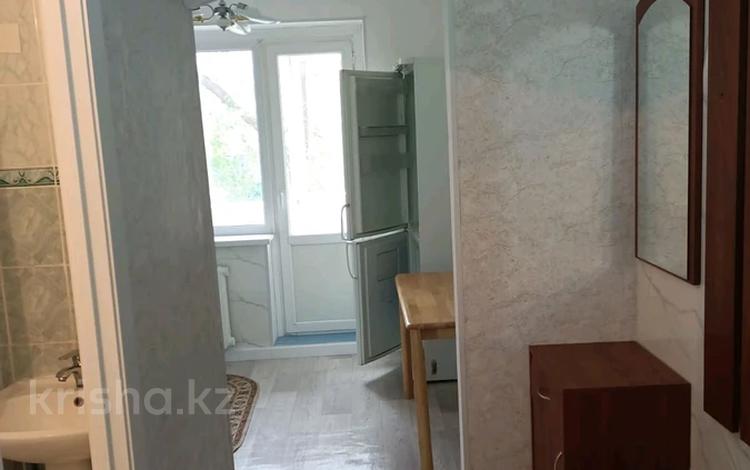 1-бөлмелі пәтер · 40 м² · 3/5 қабат, мкр. Алтын орда, 101стрелковой бригады 13, бағасы: 140 000 ₸ в Актобе — фото 2