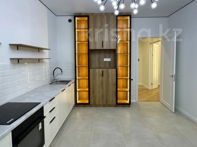 3-комнатная квартира · 100 м² · 2/17 этаж, Абая 165 — Тургут Озала за 111 млн 〒 в Алматы, Алмалинский р-н