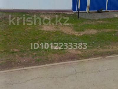 Жеке үй · 2 бөлме · 64 м² · 6 жүзд., ул. Республики 112, бағасы: 6 млн ₸ в Чапаеве