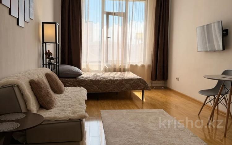 1-комнатная квартира · 25 м² · 1/13 этаж, Варламова 1/3 — Варламова Кулымбетова за 250 000 ₸ в Алматы, Алмалинский р-н — фото 2