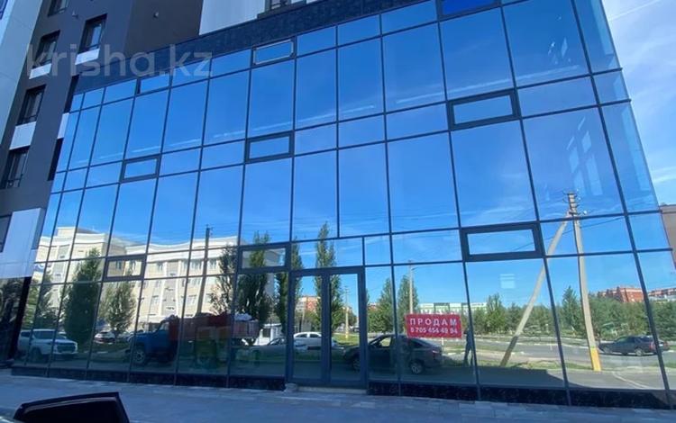 Еркін, кеңселер, дүкендер мен бутиктер, қоғамдық тамақтану орны, сұлулық салондары, медорталықтар мен дәріханалар, білім орталықтары, ойын-сауық · 615 м², бағасы: ~ 400 млн ₸ в Костанае — фото 2