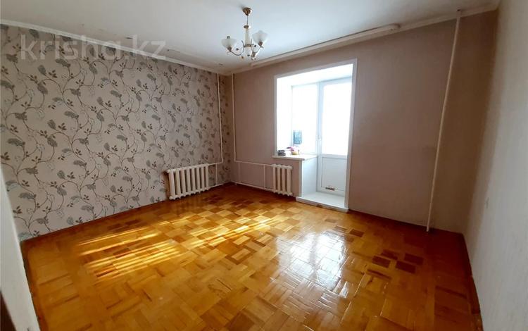 4-комнатная квартира, 80 м², 3/5 этаж, мкр Михайловка , Касыма Аманжолова 59 за 31.5 млн 〒 в Караганде, Казыбек би р-н — фото 2