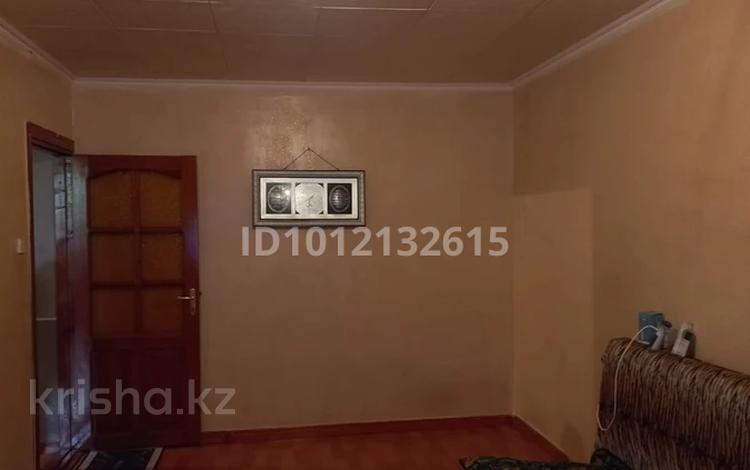 2-бөлмелі пәтер · 55.5 м² · 4/5 қабат, ул. Жангильдина 32, бағасы: 18.5 млн ₸ в Шымкенте, Аль-Фарабийский р-н — фото 2