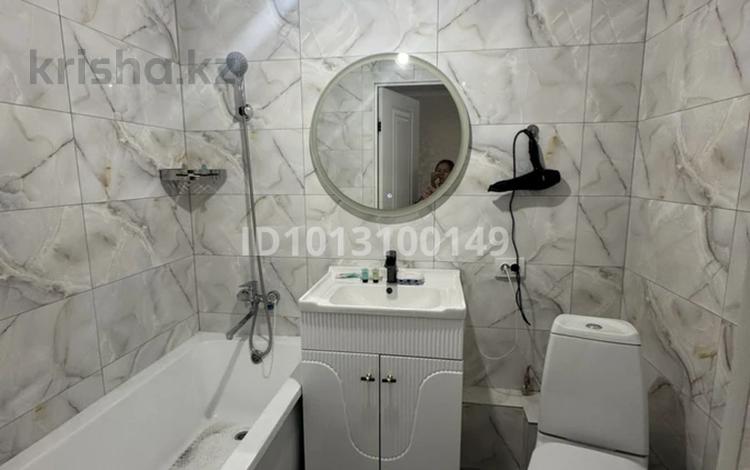2-бөлмелі пәтер · 40 м² · 8/10 қабат, Шұғыла ш/а., бағасы: 20 000 ₸ в Алматы, Наурызбайский р-н — фото 2