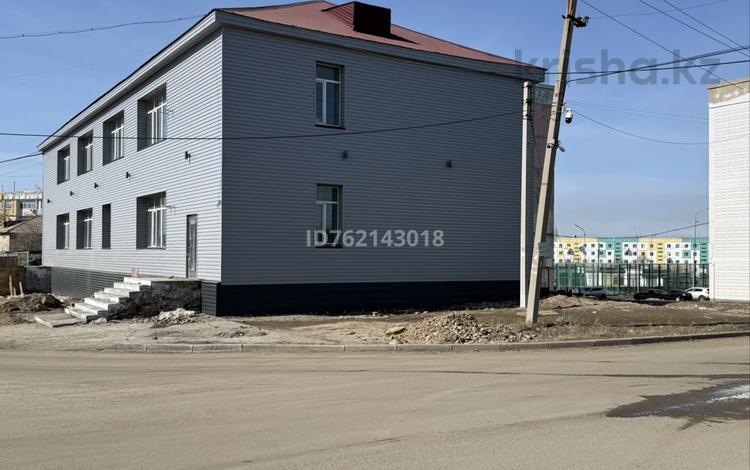 Свободное назначение, офисы, магазины и бутики, общепит, салоны красоты, фитнес и спорт, медцентры и аптеки, образование, развлечения, конференц-залы, кабинеты и рабочие места, студии · 1000 м² за 5 млн ₸ в Жезказгане — фото 12