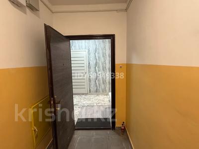 Пәтерлер в Туркестанской обл.: 3-бөлмелі пәтер · 69 м² · 3/7 қабат, Жана Кала, ул 9 17/2, бағасы: 24 млн 〒 3-бөлмелі пәтер · 69 м² · 3/7 қабат, Жана Кала, ул 9 17/2, бағасы: 24 млн 〒 в Туркестане