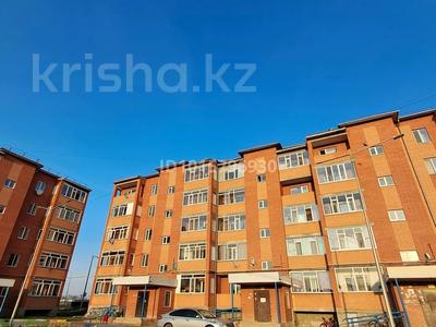 3-бөлмелі пәтер · 90 м² · 2/5 қабат, Микрорайон Сарыарка 10/2, бағасы: 24.3 млн ₸ в Кокшетау