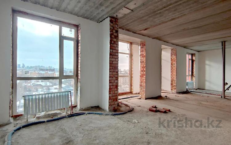 4-комнатная квартира · 202 м² · 9/9 этаж, Аскар Токпанов 22 за 130 млн 〒 в Астане, Алматы р-н — фото 2
