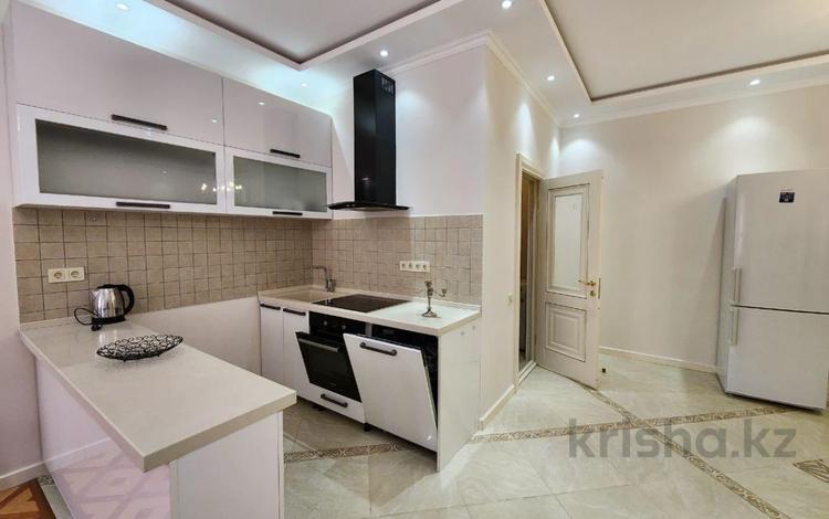 3-комнатная квартира, 86 м², 9/13 этаж помесячно, Гоголя 20