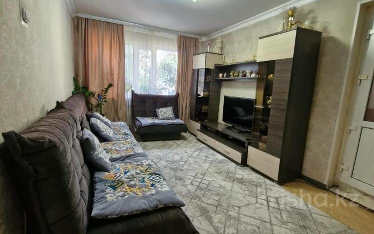 3-комнатная квартира · 71.3 м² · 4/5 этаж, мкр Новый Город, Керамическая 80 за 34 млн ₸ в Караганде, Казыбек би р-н — фото 2