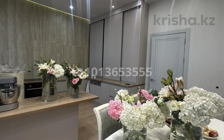 4-комнатная квартира · 142 м² · 6/7 этаж, Акмешит 19/4 за 142 млн ₸ в Астане, Есильский р-н — фото 2