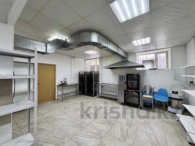 Еркін, кеңселер, дүкендер мен бутиктер, қоғамдық тамақтану орны, сұлулық салондары, білім орталықтары, ойын-сауық · 120 м², бағасы: 27 млн ₸ в Косшы