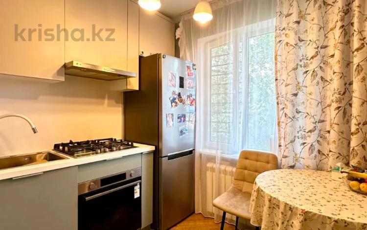 2-комнатная квартира · 44 м² · 5/5 этаж, мкр №11 за 32 млн ₸ в Алматы, Ауэзовский р-н — фото 11