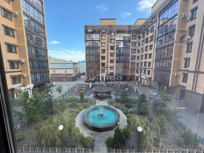 3-комнатная квартира · 134 м² · 3/8 этаж, Сатыбалды Дауымова 69 за 99.5 млн ₸ в Уральске