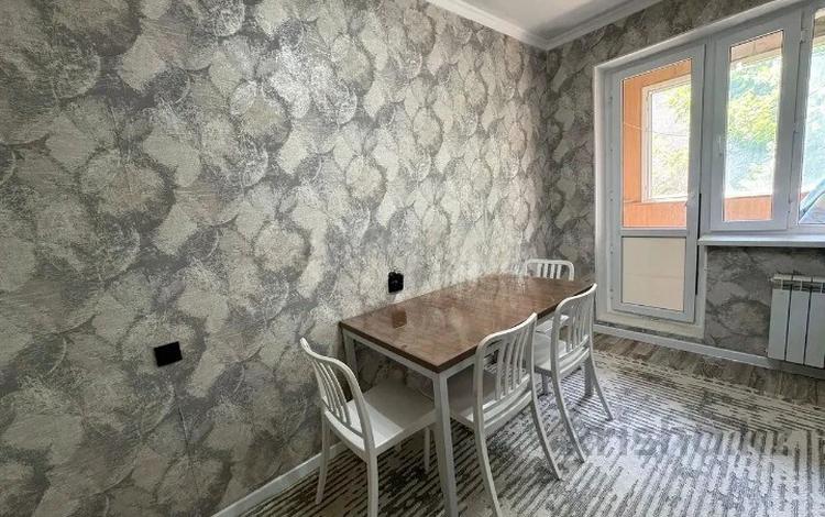 3-комнатная квартира · 66 м² · 3/5 этаж, мкр Тастак-2 за 46.5 млн ₸ в Алматы, Алмалинский р-н — фото 2