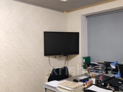 3-комнатная квартира · 69 м² · 1/5 этаж, мкр 8, Рыскулова — напротив АПК за 17.5 млн ₸ в Актобе
