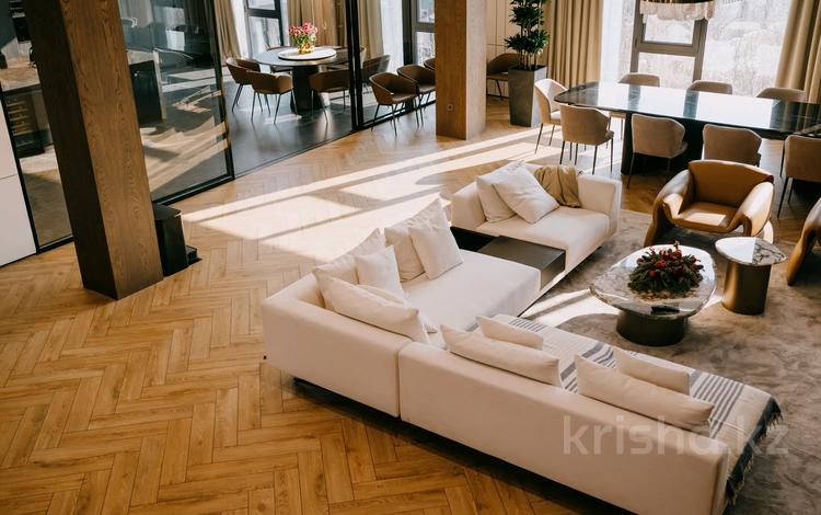 Часть дома · 6 комнат · 650 м² · 2.2 сот., мкр Ерменсай, Таужиеги 39 за 820 млн ₸ в Алматы, Бостандыкский р-н — фото 43