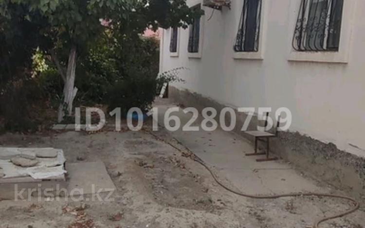 Отдельный дом · 4 комнаты · 160 м² · 10 сот., мкр Кокарна, 20 16 за 37 млн ₸ в Атырау — фото 2