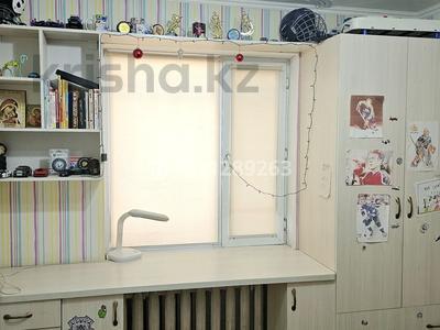 3-бөлмелі пәтер · 43 м² · 1/5 қабат, мкр Новый Город, Лободы 41, бағасы: 18 млн ₸ в Караганде, Казыбек би р-н