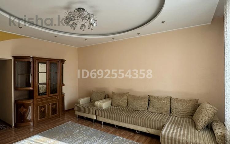 2-бөлмелі пәтер, 85 м², 6/21 қабат ай сайын, Солодовникова 21а, бағасы: 350 000 〒 в Алматы, Бостандыкский р-н — фото 11