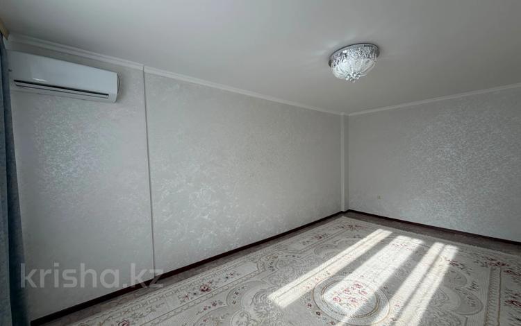3-комнатная квартира · 81.1 м² · 6/9 этаж, бокенбай батыра за 24.7 млн ₸ в Актобе — фото 2