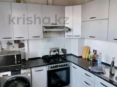 2-бөлмелі пәтер · 60 м² · 6/9 қабат, Ақсай-2 ш/а., бағасы: 36.2 млн ₸ в Алматы, Ауэзовский р-н