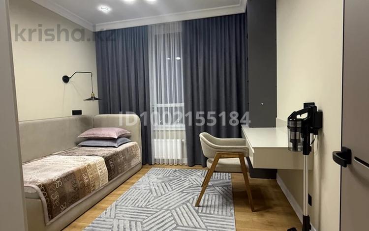 3-бөлмелі пәтер · 70 м² · 10/17 қабат, мкр Нурсат, Байтерекова 190 A, бағасы: 50 млн ₸ в Шымкенте, Каратауский р-н — фото 5