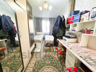 3-бөлмелі пәтер · 59 м² · 2/5 қабат, САМАЛ 6, бағасы: 20 млн ₸ в Талдыкоргане, мкр Самал