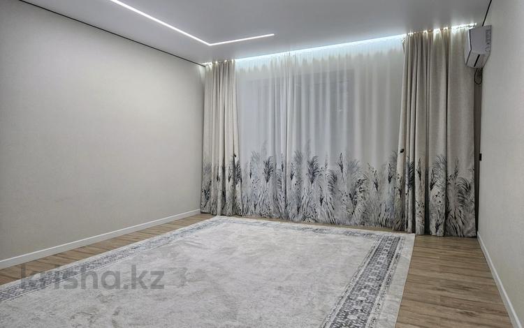 3-комнатная квартира · 100 м² · 1/9 этаж, Кадыр Мырза Али — 5й микрорайон за 50 млн ₸ в Уральске — фото 2