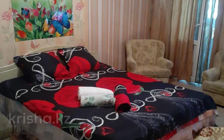 1-бөлмелі пәтер · 32 м², Айнабұлақ-1 ш/а. 10, бағасы: 12 000 ₸ в Алматы, Жетысуский р-н — фото 2