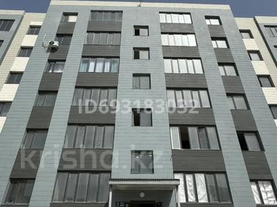 1-комнатная квартира, 38 м², 6/6 этаж, 39-й мкр 3 за 8 млн 〒 в Актау, 39-й мкр