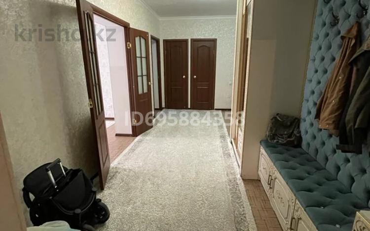 2-комнатная квартира, 80 м², 6/9 этаж, Нур Актобе, Нур Сити, 2 мкр 16