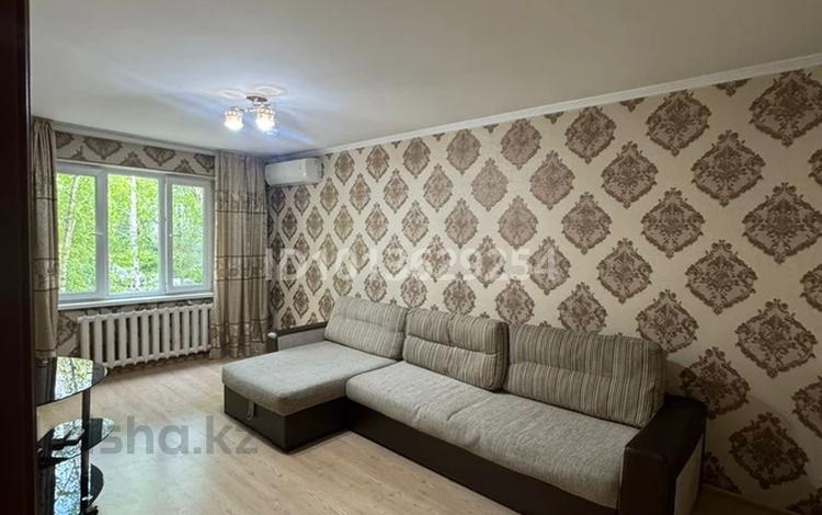 3-комнатная квартира · 70 м² · 2/5 этаж, мкр Айнабулак-4 за 320 000 ₸ в Алматы, Жетысуский р-н — фото 3