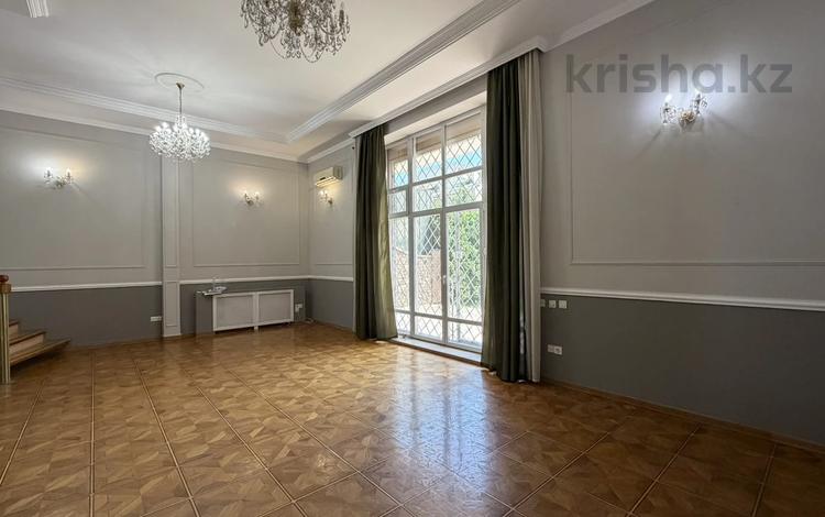 Жеке үй · 6 бөлме · 357 м² · 5 жүзд., Самал-3 ш/а., бағасы: 1.8 млн ₸ в Алматы, Медеуский р-н — фото 2
