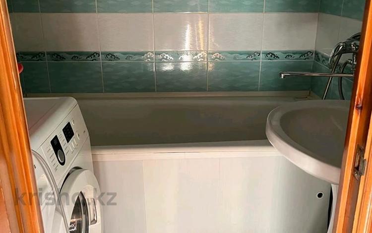 3-комнатная квартира · 70 м² · 8/10 этаж, Казахстан 64 за 200 000 ₸ в Усть-Каменогорске — фото 2
