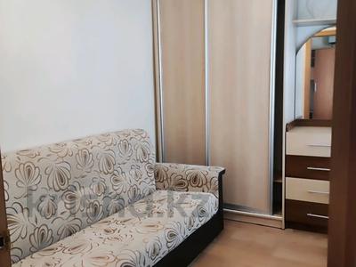 2-комнатная квартира · 37 м² · 5/5 этаж, Ауэзова за ~ 20 млн ₸ в Астане, р-н Байконур