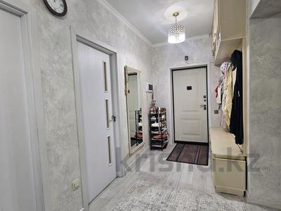 3-комнатная квартира · 112 м² · 9/13 этаж, мкр Аксай-5 3б/1 за 70 млн ₸ в Алматы, Ауэзовский р-н