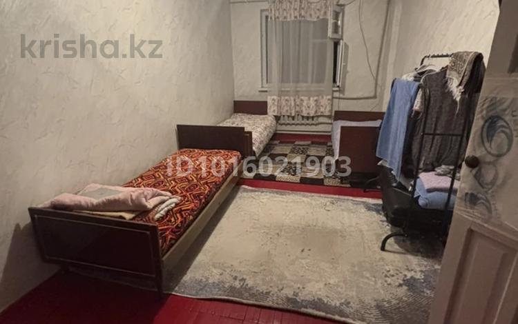 1-комнатная квартира · 40 м² · 1/5 этаж, мкр Спортивный, Байтурсынова 79 за 150 000 ₸ в Шымкенте, Туран р-н — фото 2