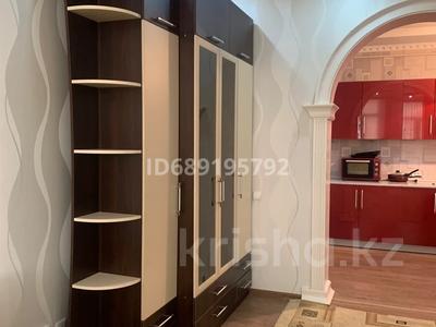 2-бөлмелі пәтер · 72 м² · 2/4 қабат, 17-й микрорайон, Еримбетова 27 — Еримбетова, бағасы: 220 000 ₸ в Шымкенте, Аль-Фарабийский р-н