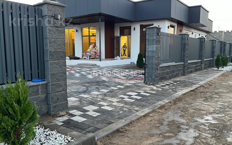 Отдельный дом · 4 комнаты · 180 м² · 6.3 сот., Жошы хан 12 — Алатауская трасса за 111 млн 〒 в Туздыбастау (Калинино) — фото 2