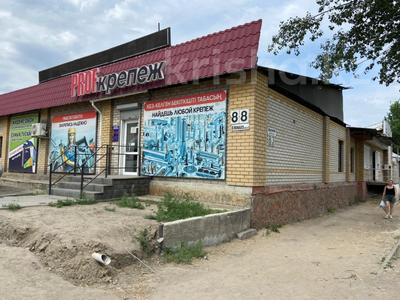 Дүкендер мен бутиктер, қоймалар · 555 м², бағасы: 160 млн ₸ в Семее