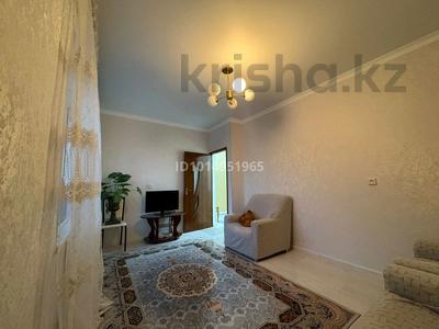 2-комнатная квартира · 60 м² · 2 этаж, Космонавтов 15 — Архив жетысай за 150 000 ₸ в Жетысае