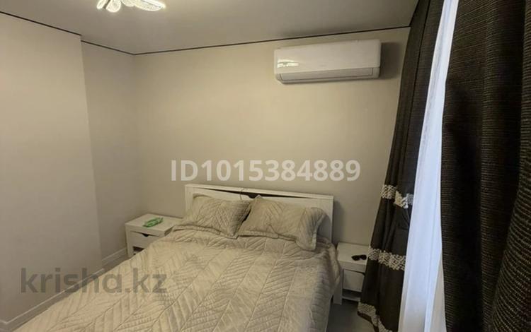 2-комнатная квартира · 43.5 м² · 5/5 этаж, мкр Айнабулак-3 156 за 300 000 ₸ в Алматы, Жетысуский р-н — фото 2