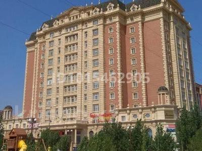 2-бөлмелі пәтер · 100 м², Алии Молдагуловой 44, бағасы: 65 млн ₸ в Актобе