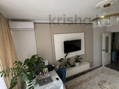 2-бөлмелі пәтер · 62 м² · 3/6 қабат, мкр Кокжиек — ВОЗЛЕ ШКОЛЫ!, бағасы: 35 млн ₸ в Алматы, Жетысуский р-н