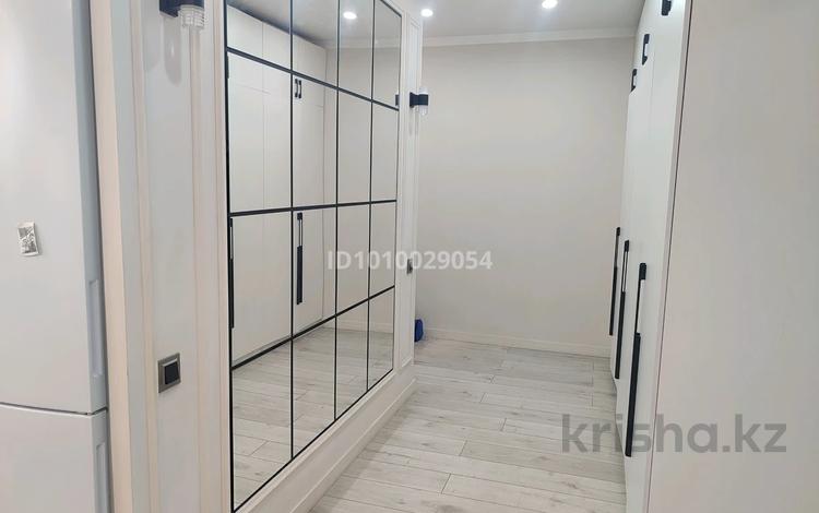 2-комнатная квартира · 50 м² · 5/6 этаж, мкр Шугыла, Жунисова 2/13 к1-27 — Алатау проспект - Толе би за 220 000 ₸ в Алматы, Наурызбайский р-н — фото 2