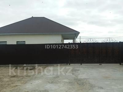 Жеке үй · 5 бөлме · 100 м² · 9 жүзд., 12 66 — Байтерек, бағасы: 16 млн ₸ в 