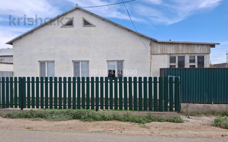 Отдельный дом · 3 комнаты · 120 м² · 9.9 сот., мкр Рембаза, 27 1 — ул. Сатбалдиева за 30 млн ₸ в Атырау — фото 4