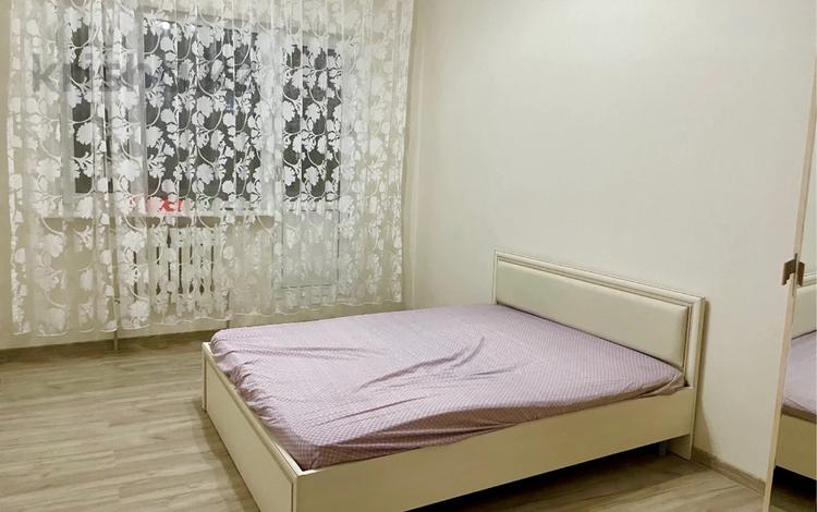 2-бөлмелі пәтер, 70 м², 7/18 қабат ай сайын, Кунаева 35/1, бағасы: 280 000 〒 в Астане, Есильский р-н — фото 2