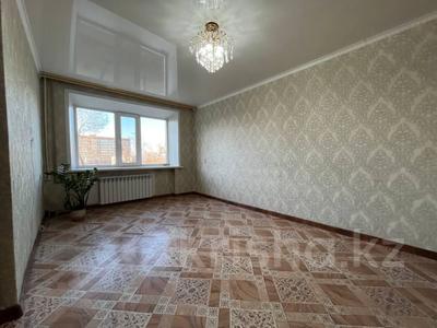 2-комнатная квартира · 43 м² · 3/5 этаж, пр. Шакарима за 19.5 млн 〒 в Семее